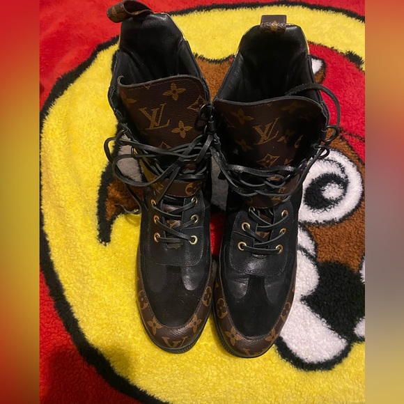 Shoes - ‼️SOLD‼️